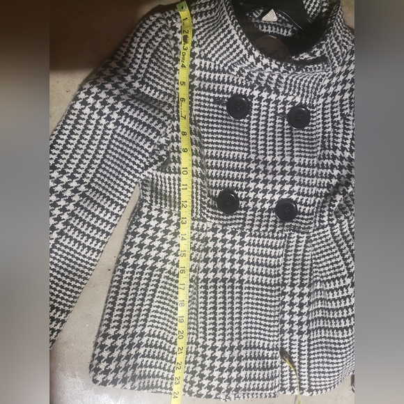 Hounds Tooth Pea Coat - Picture 4 of 4